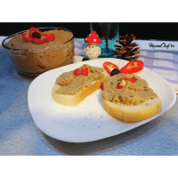 Pateu de casă din ficat de pui Pateu de casă din ficat de pui